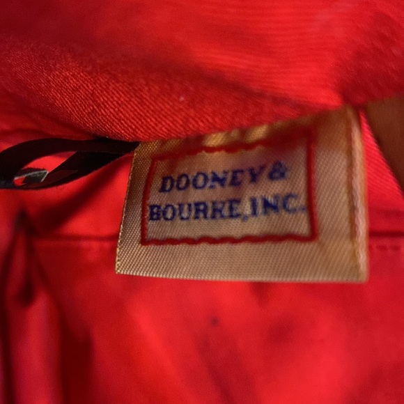 Dooney and Bourke, black patent satchel. - Picture 10 of 17